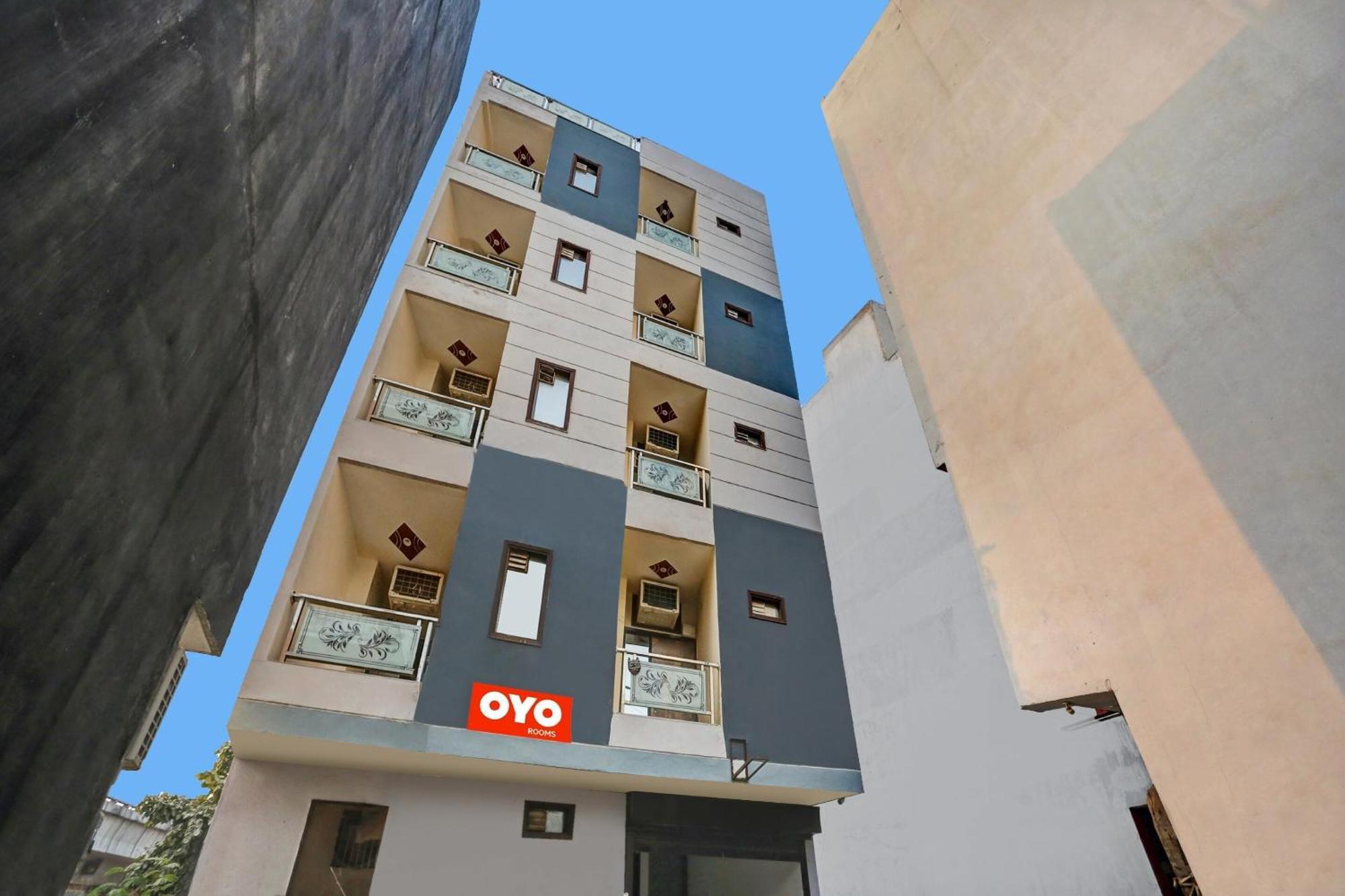 Hotel O Hotel Blue Orchid Нью-Дели Экстерьер фото